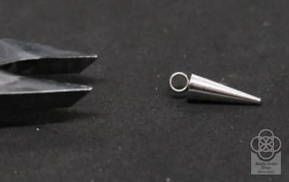 Spikes - Narrow Small Embellishments