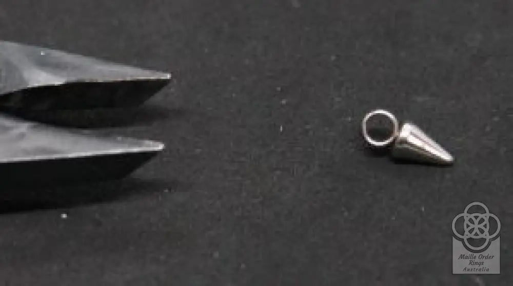 Spikes - Narrow Tiny Embellishments