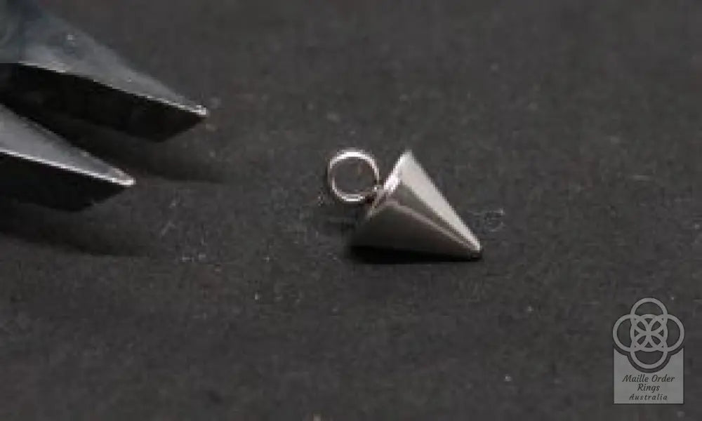 Spikes - Wide Small Embellishments